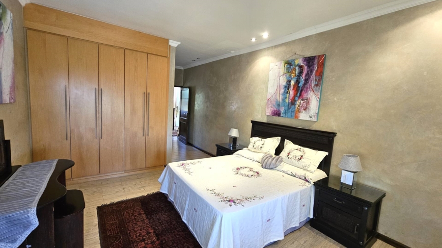 3 Bedroom Property for Sale in Birdwood Estate North West